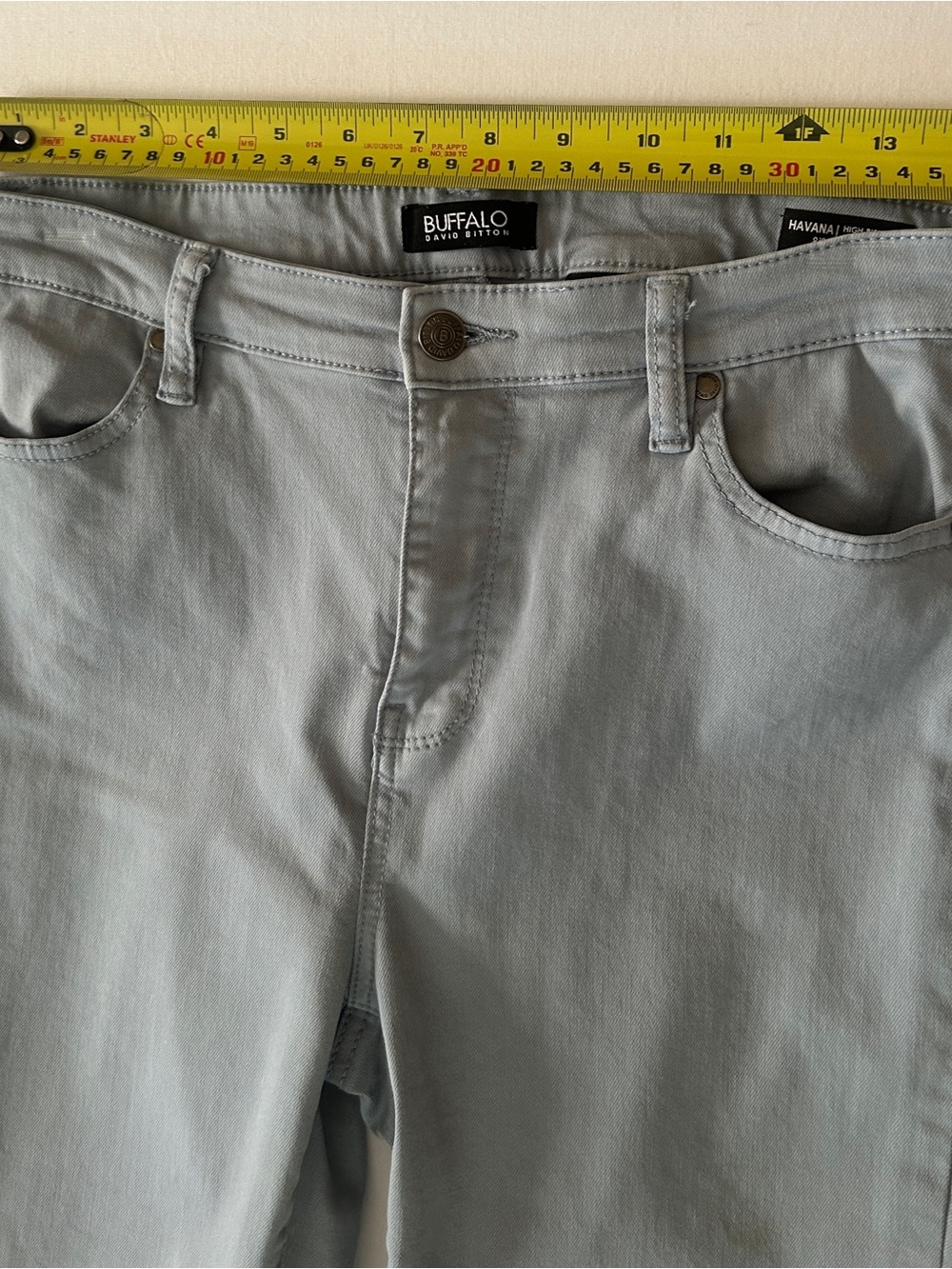 Buffalo High-Rise Slim Jeans in powder blue - Picture 4 of 7